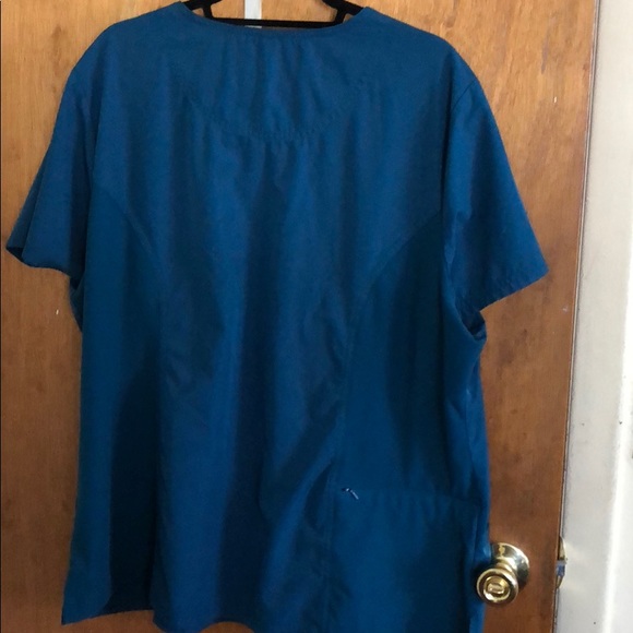 Elle Plus Size Scrub Top - Picture 2 of 5